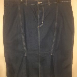Apostrophe Jean Skirt Size 16